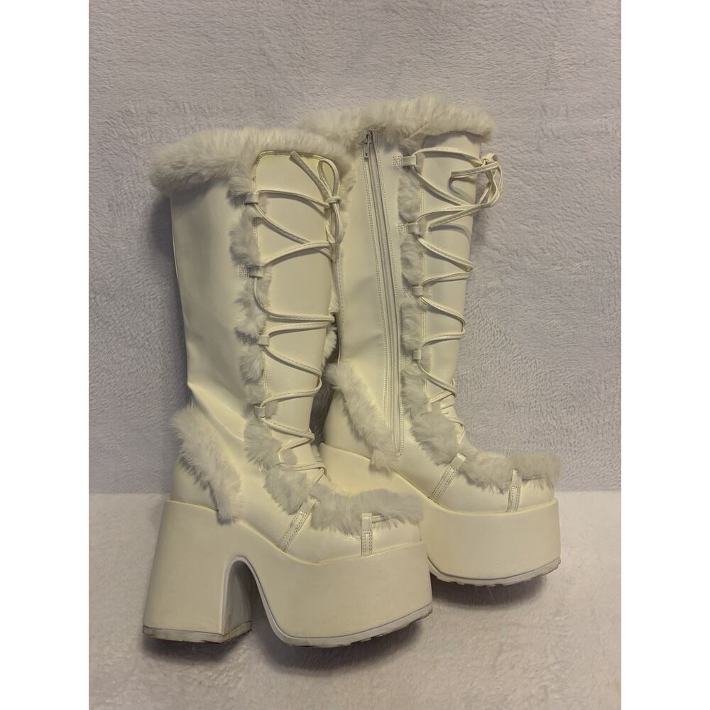 Demonia White Knee High Camel 311 Vegan Leather Faux Fur Boots Women’s Size 10 - Picture 2 of 15